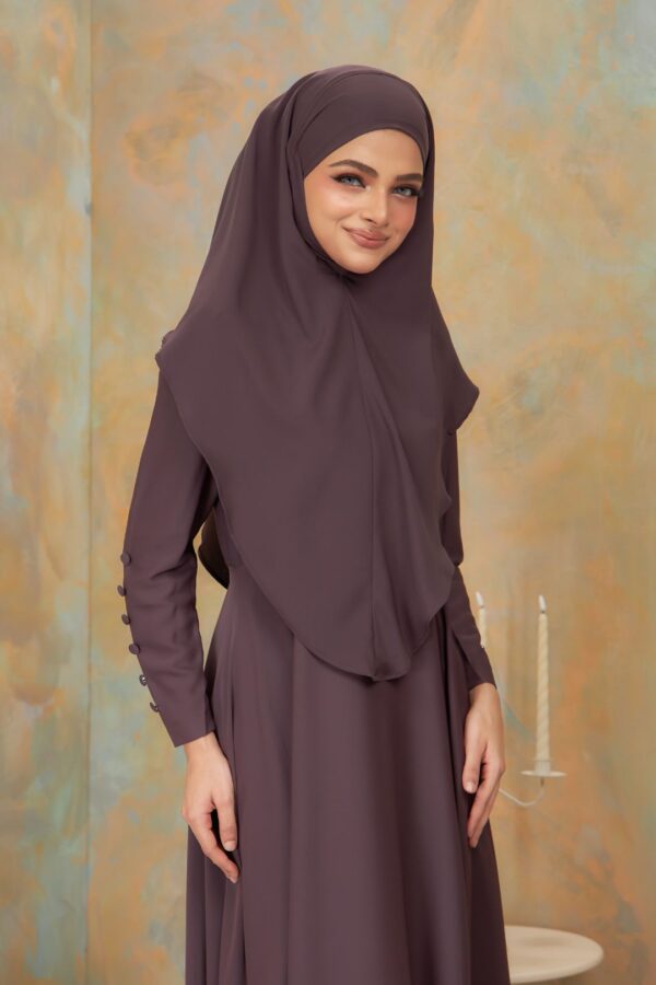 khimar-needa-darkchoc (3)